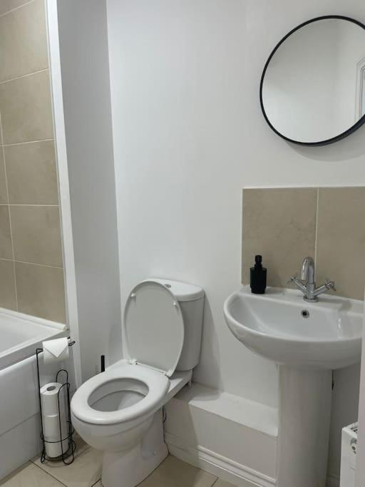Elegant Belfast City Centre Apt Walk Everywhere Exterior foto